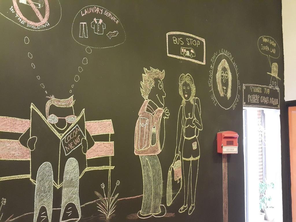 Cocoa Mews Cafe And
