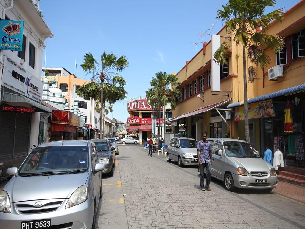 Cocoa Mews Cafe And 2* George Town