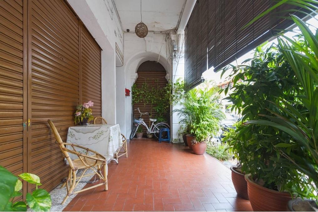 Cocoa Mews Cafe And Guest house 2*