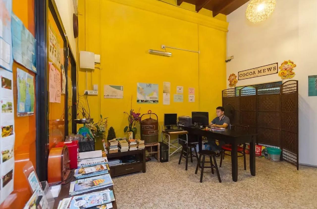 Cocoa Mews Cafe And 2* George Town