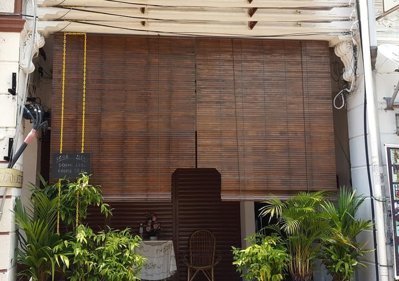 Guest house Cocoa Mews Cafe And George Town